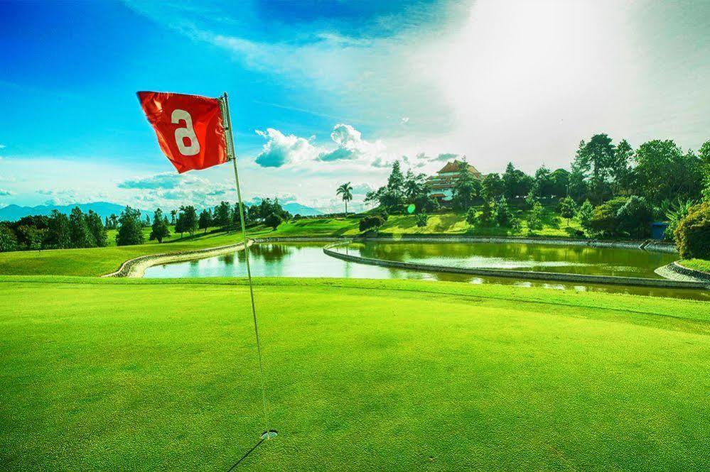 Jatinangor National Golf & Resort Exterior foto